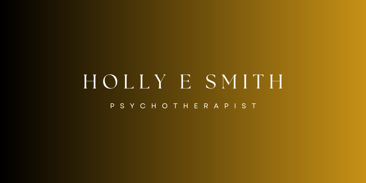 Holly E Smith